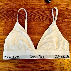 Calvin Klein - Modern Cotton Lightly Lined Triangle Bralette
